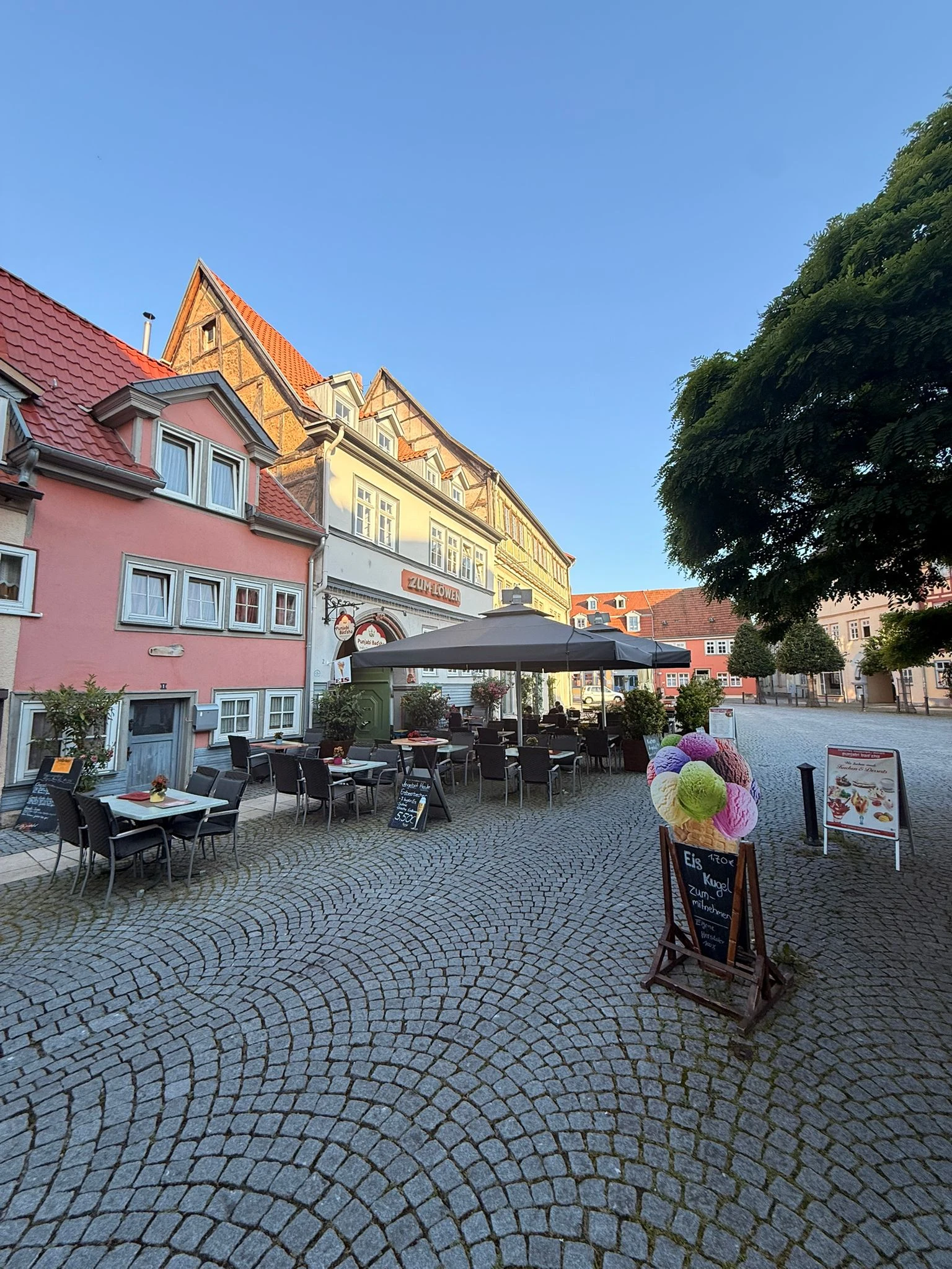 Kornmarkt in Bad Langensalza mit Terrasse